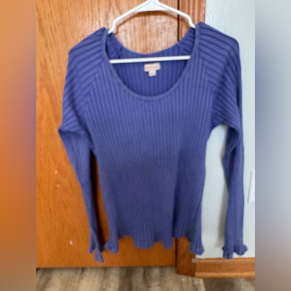 Knox Rose LG long sleeve periwinkle blue ribbed fabric scoop neck top